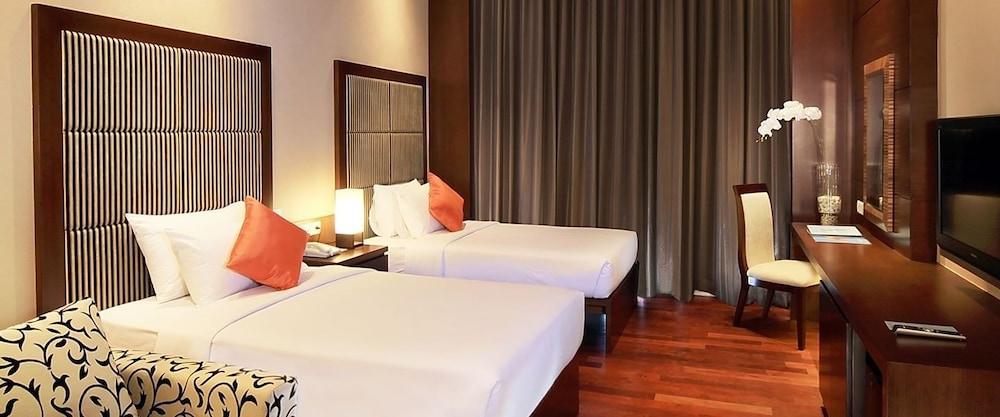 The Luxton Bandung Hotel Ngoại thất bức ảnh