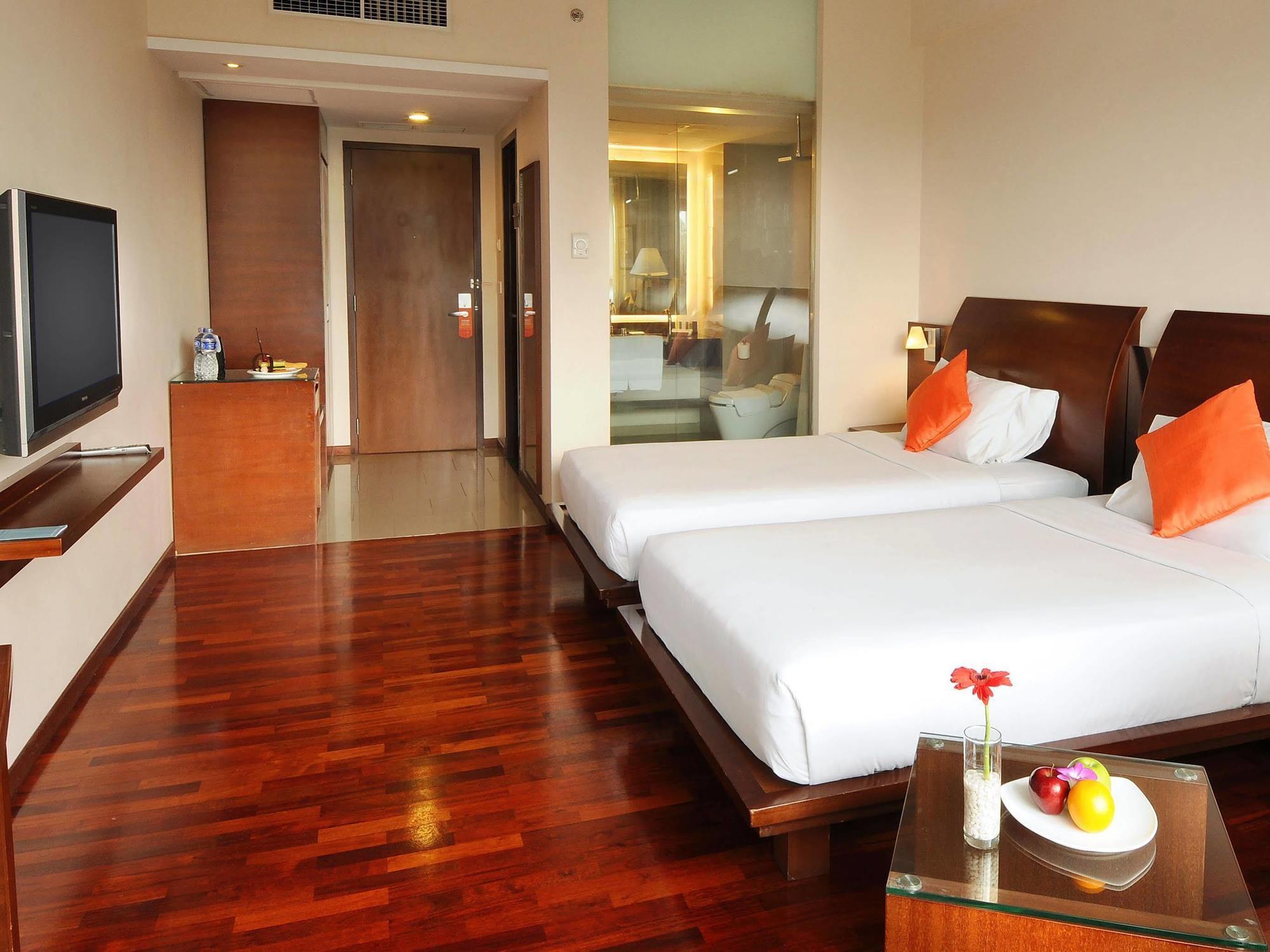 The Luxton Bandung Hotel Ngoại thất bức ảnh