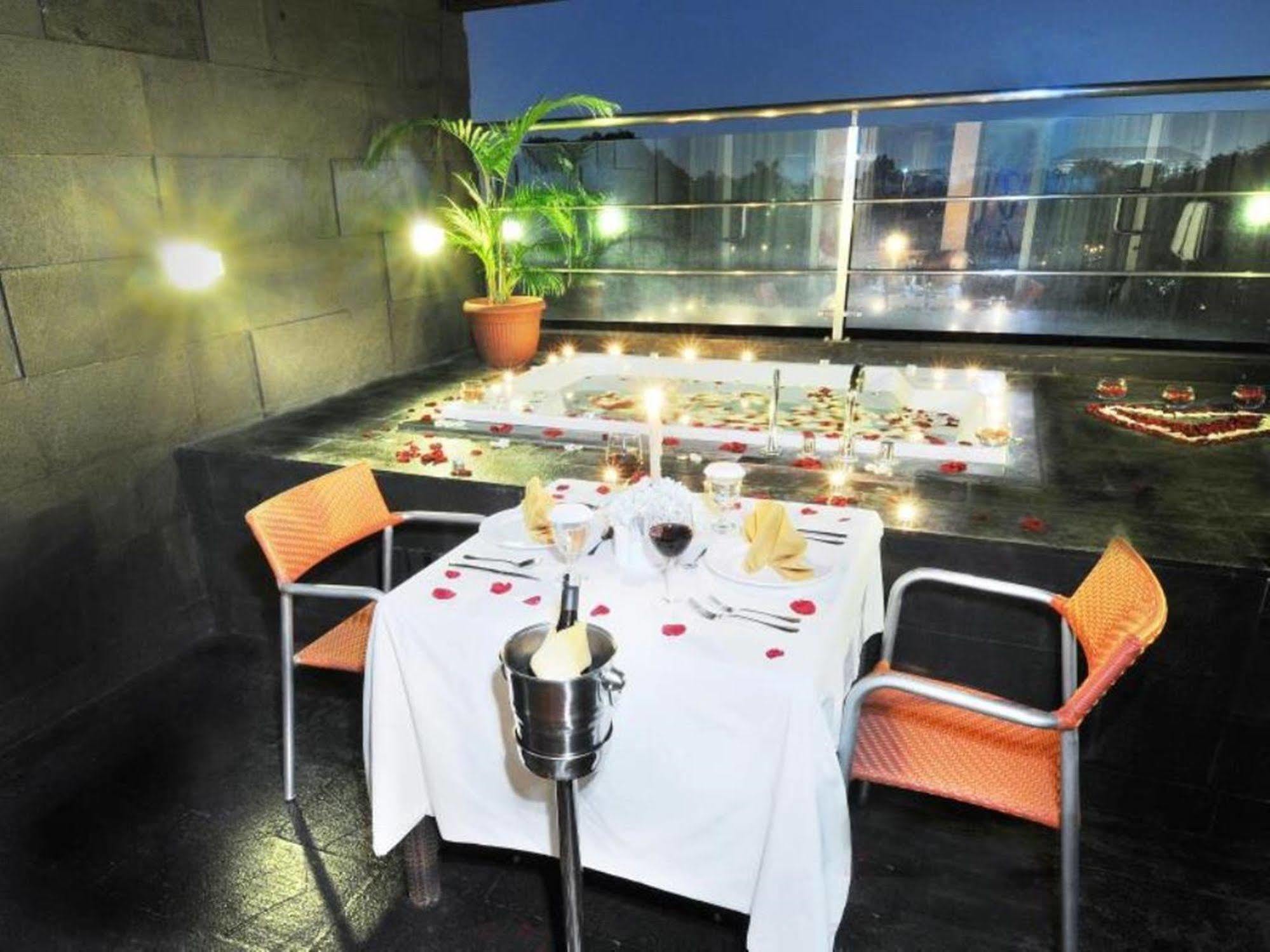 The Luxton Bandung Hotel Ngoại thất bức ảnh